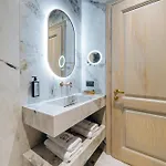 Arctic Boutique * Korce