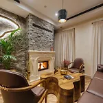 Hotel Arctic Boutique Korce
