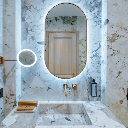 Arctic Boutique * Korce