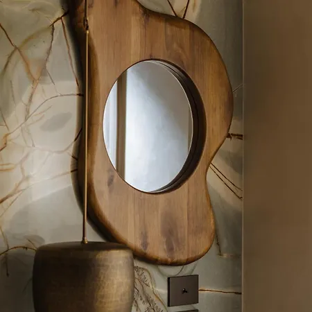 Arctic Boutique Korce