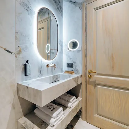 Arctic Boutique * Korce