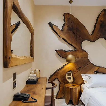 Arctic Boutique Korce