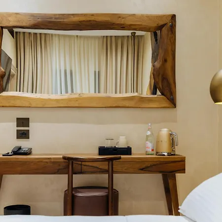 Hotel Arctic Boutique Korce