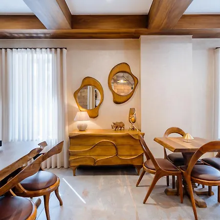 Arctic Boutique * Korce