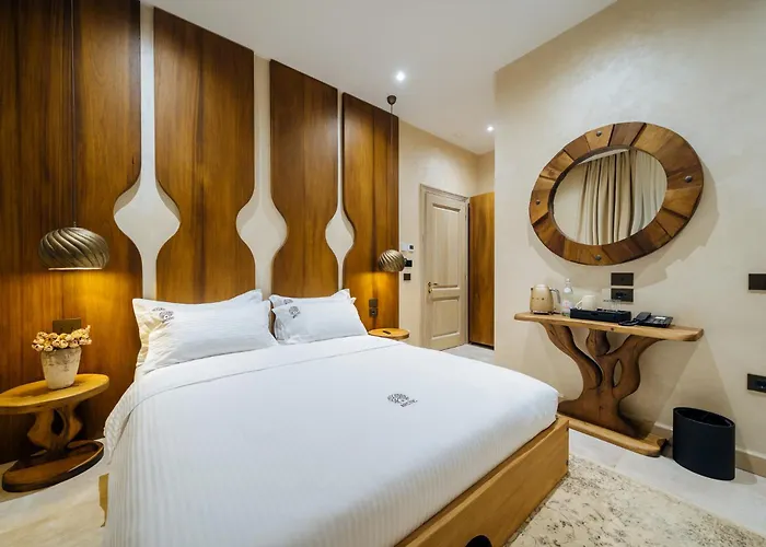 Arctic Boutique Korcza